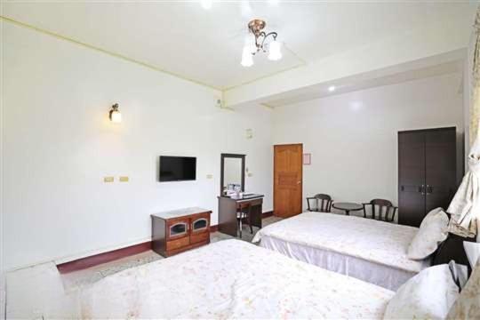 ג'יג'י Plum Inn 2 מראה חיצוני תמונה