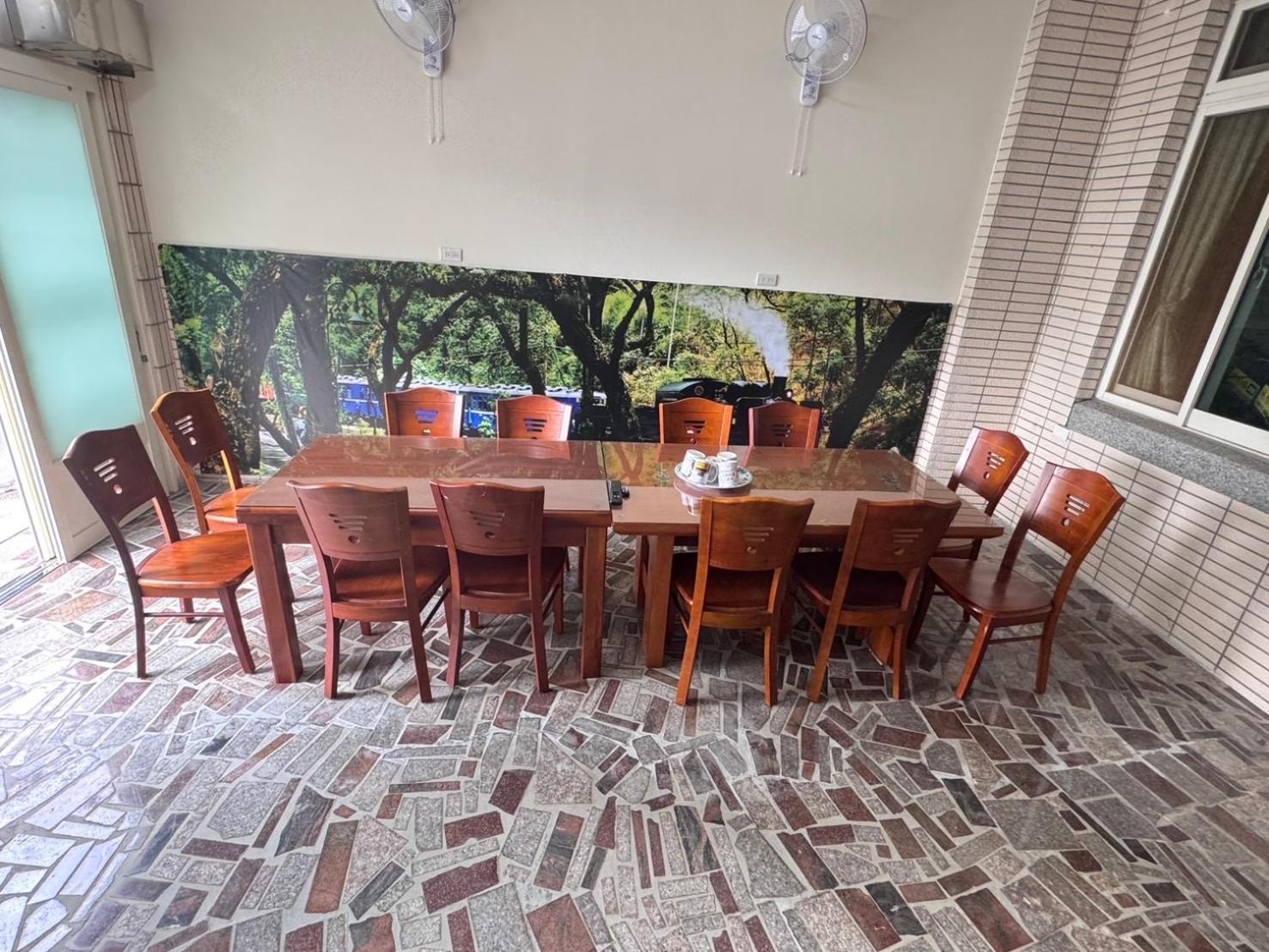 ג'יג'י Plum Inn 2 מראה חיצוני תמונה