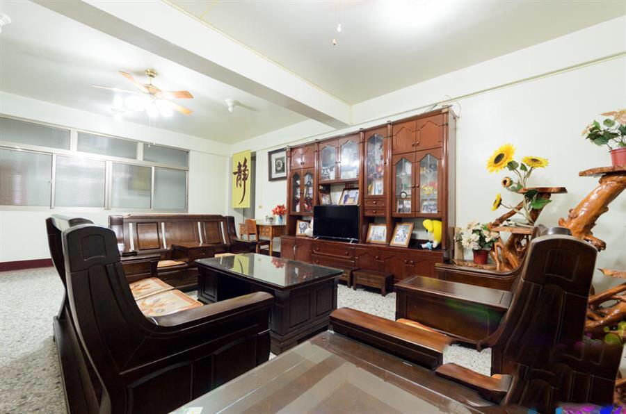 ג'יג'י Plum Inn 2 מראה חיצוני תמונה